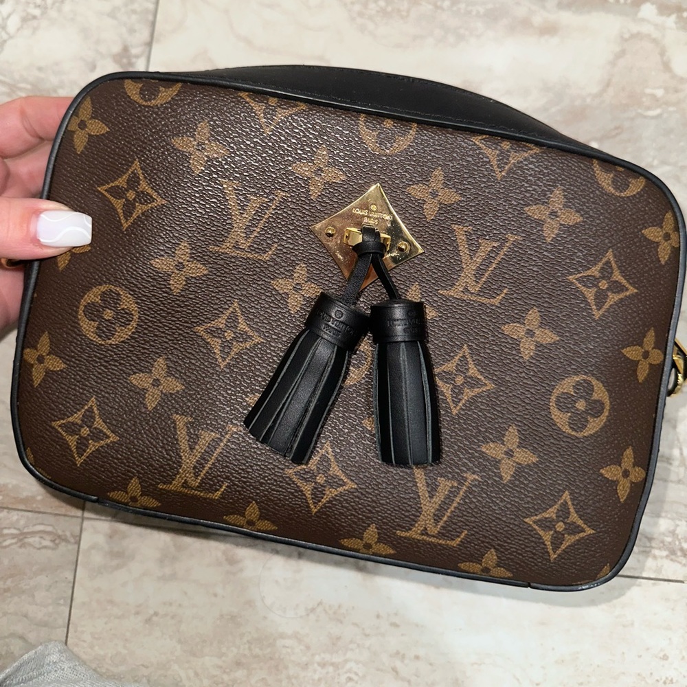 Louis Vuitton crossbody